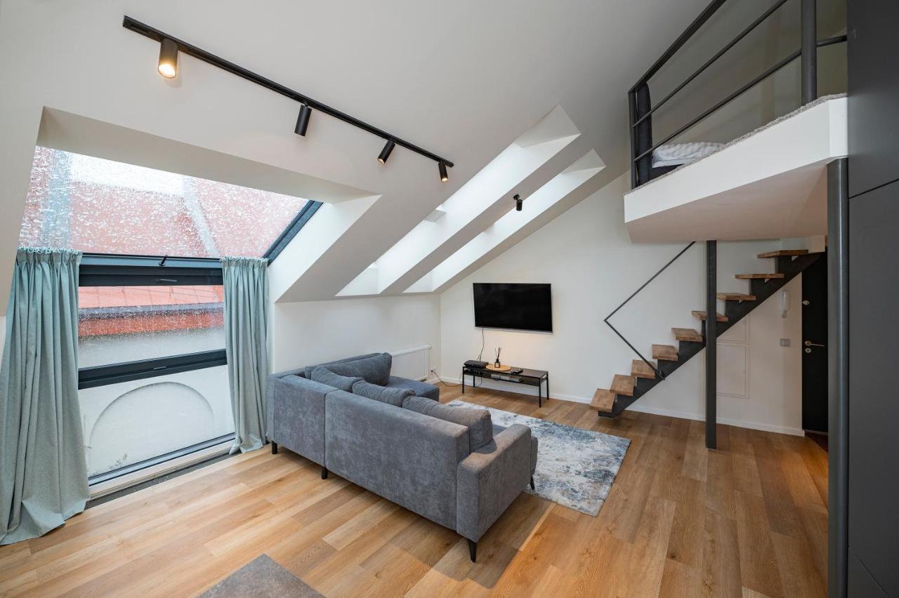 Loft 1 Bd Old Town Apartment By Hostlovers Kaunas Exterior foto